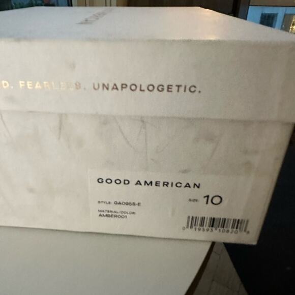 NWB Good American Block Heel Square Toe Sandals in Amber, Size 10 - Picture 12 of 12